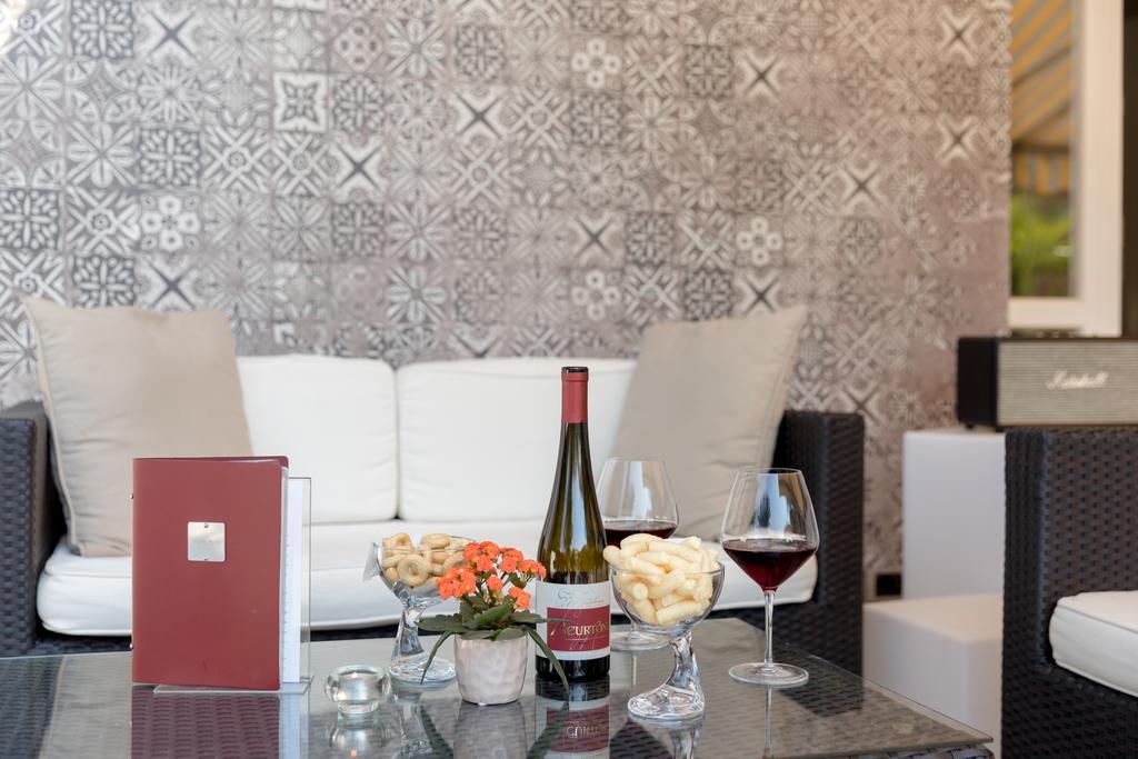 Hotel Pace Torri Del Benaco Εξωτερικό φωτογραφία