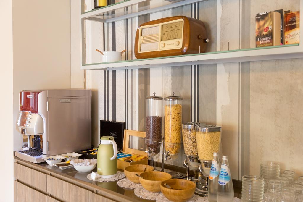 Hotel Pace Torri Del Benaco Εξωτερικό φωτογραφία